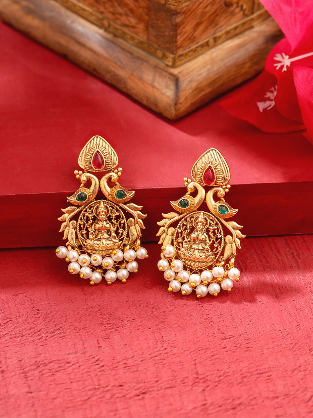 

Yellow Chimes Gold Plated Pearls Contemporary Jhumkas
