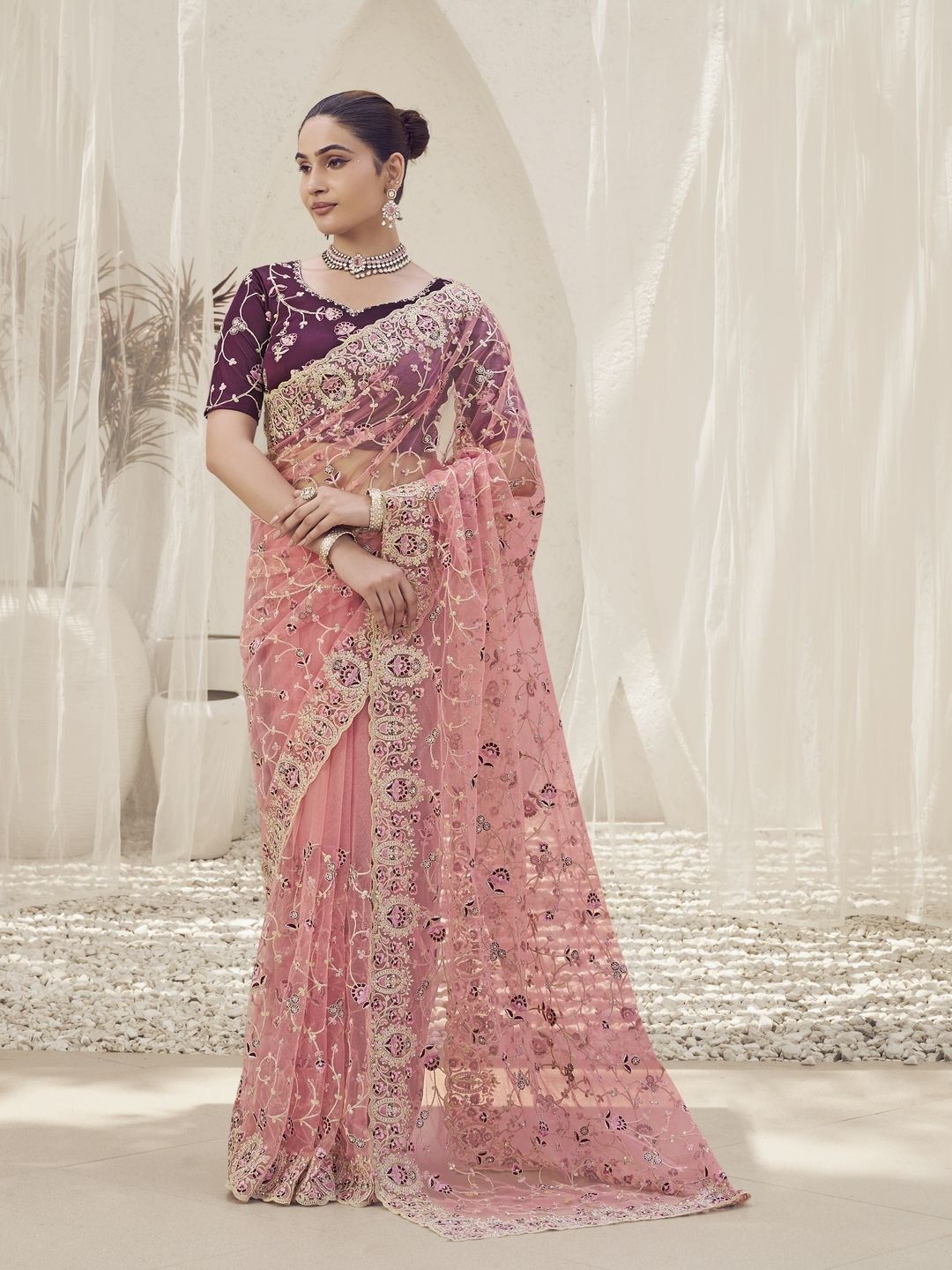 

Suha Embellished Embroidered Saree, Pink