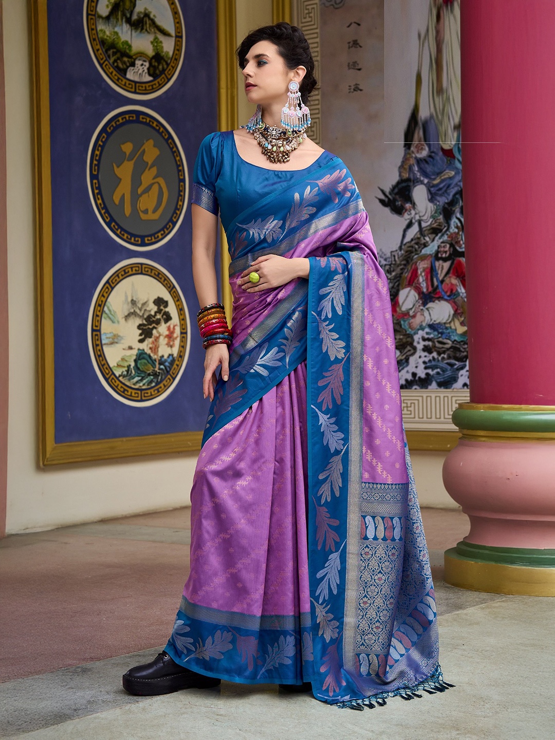 

MAHALASA Woven Design Zari Pure Silk Banarasi Saree, Lavender