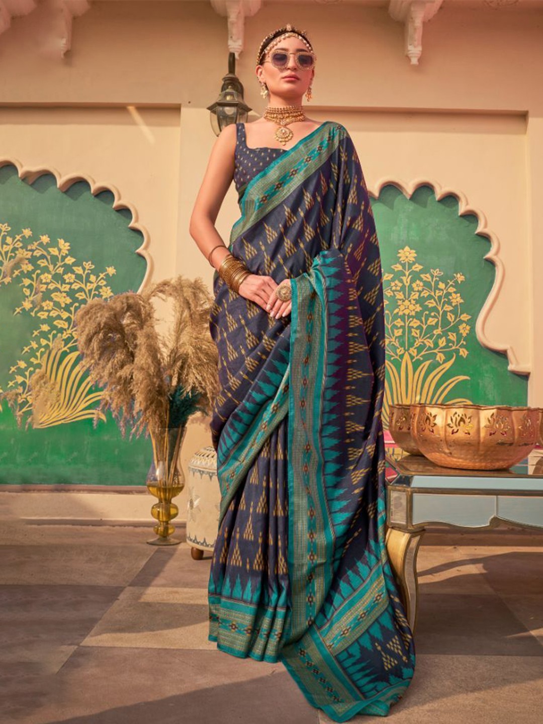 

MySilkLove Printed Banarasi Saree, Blue