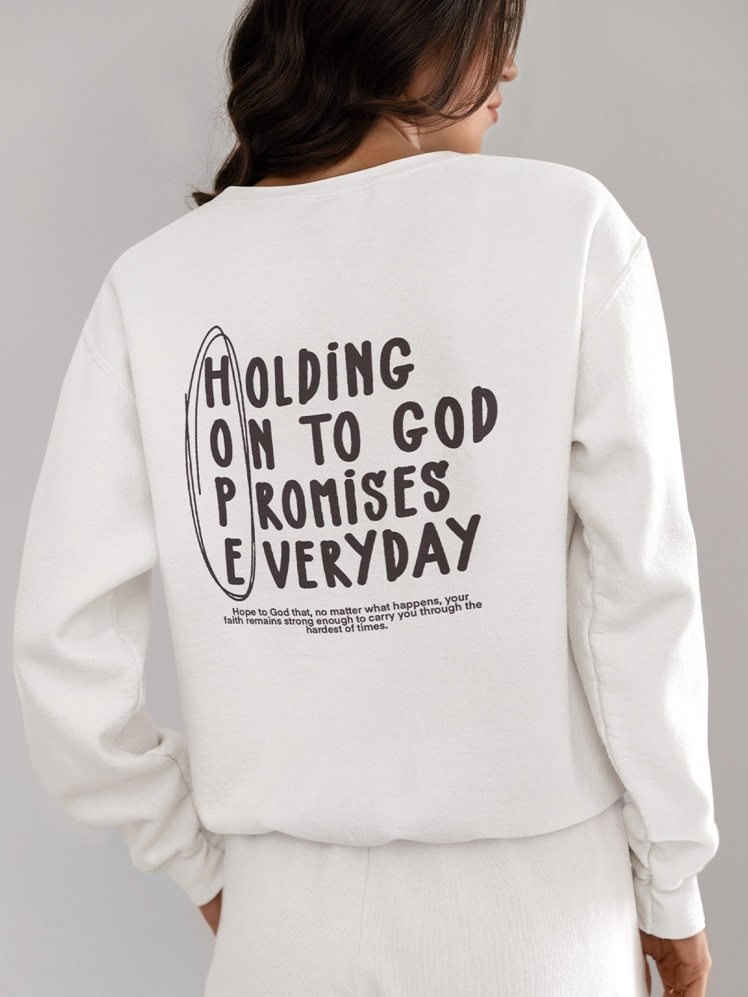 

TheBTclub Women Holding Promises Sweatshirt, White