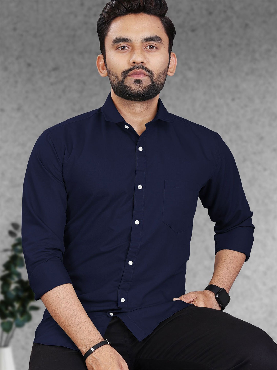 

VeBNoR Men Standard Fit Solid Spread Collar Casual Shirt, Navy blue