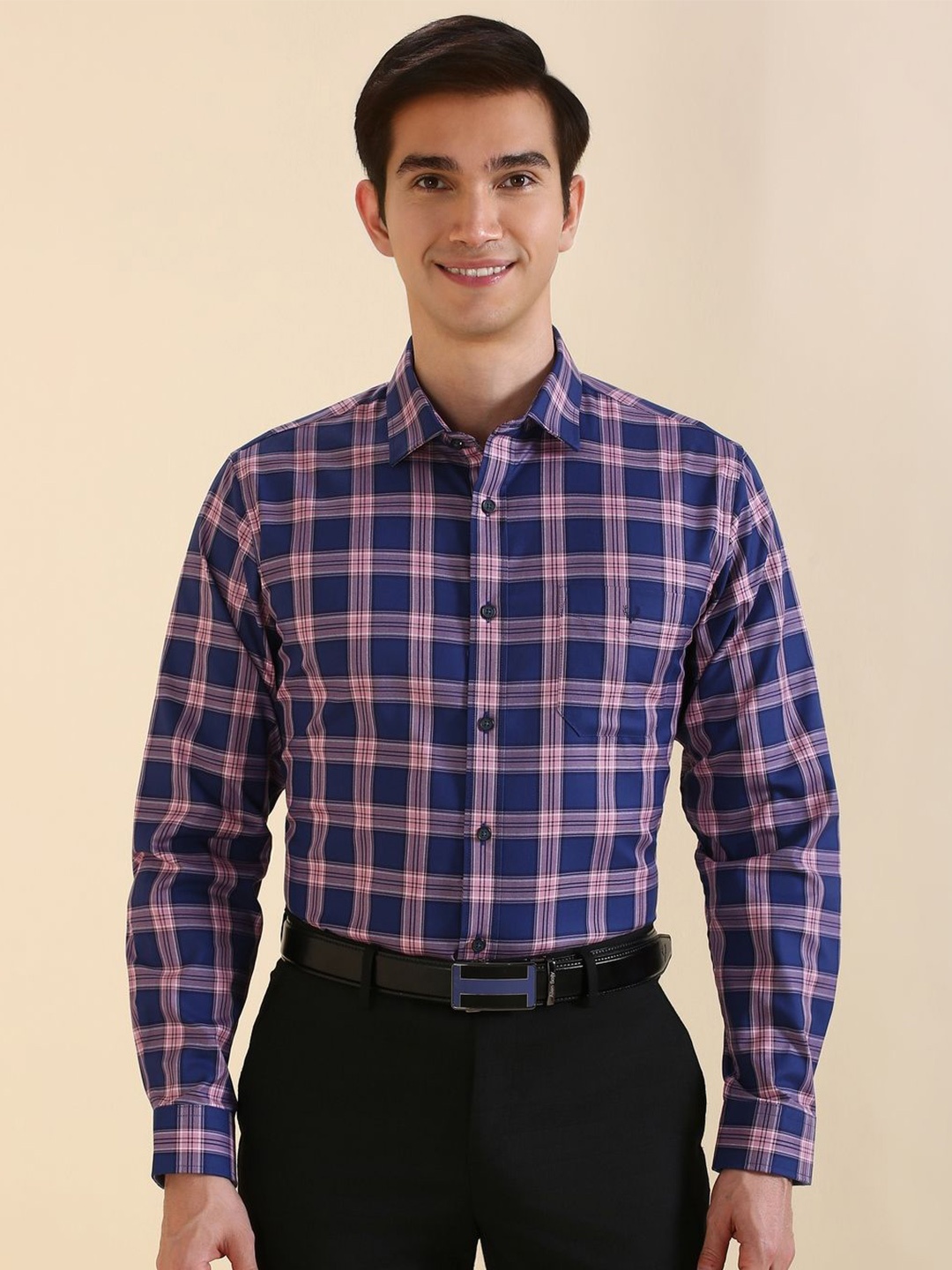 

Allen Solly Men Slim Fit Spread Collar Tartan Checked Cotton Formal Shirt, Navy blue