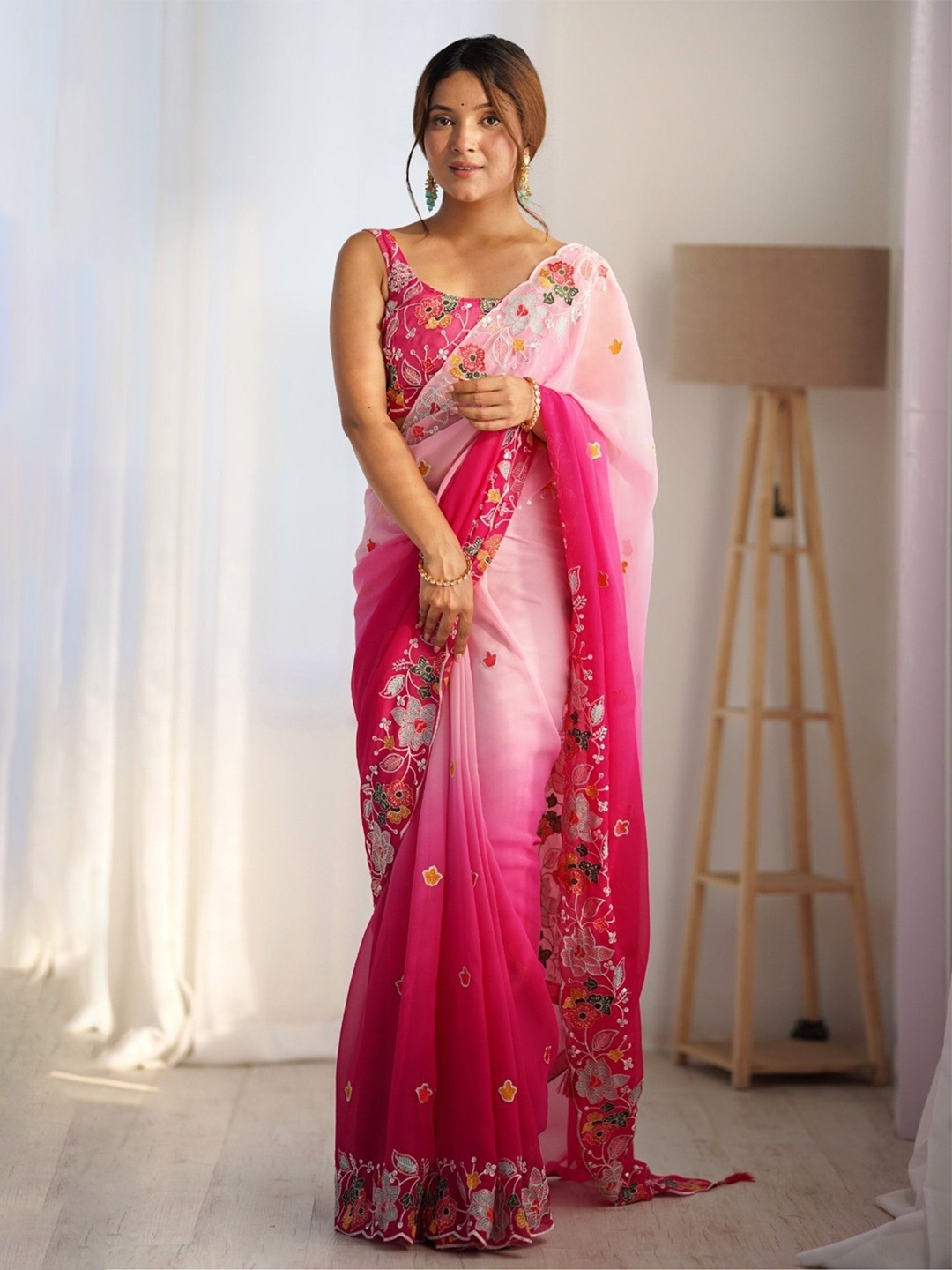 

MySilkLove Floral Embroidered Pure Georgette Saree, Pink