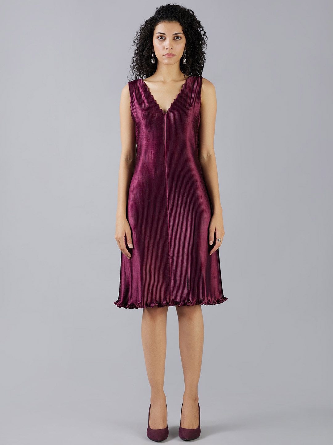 

MISH X Women V-Neck A-Line Knee Length Dress, Maroon