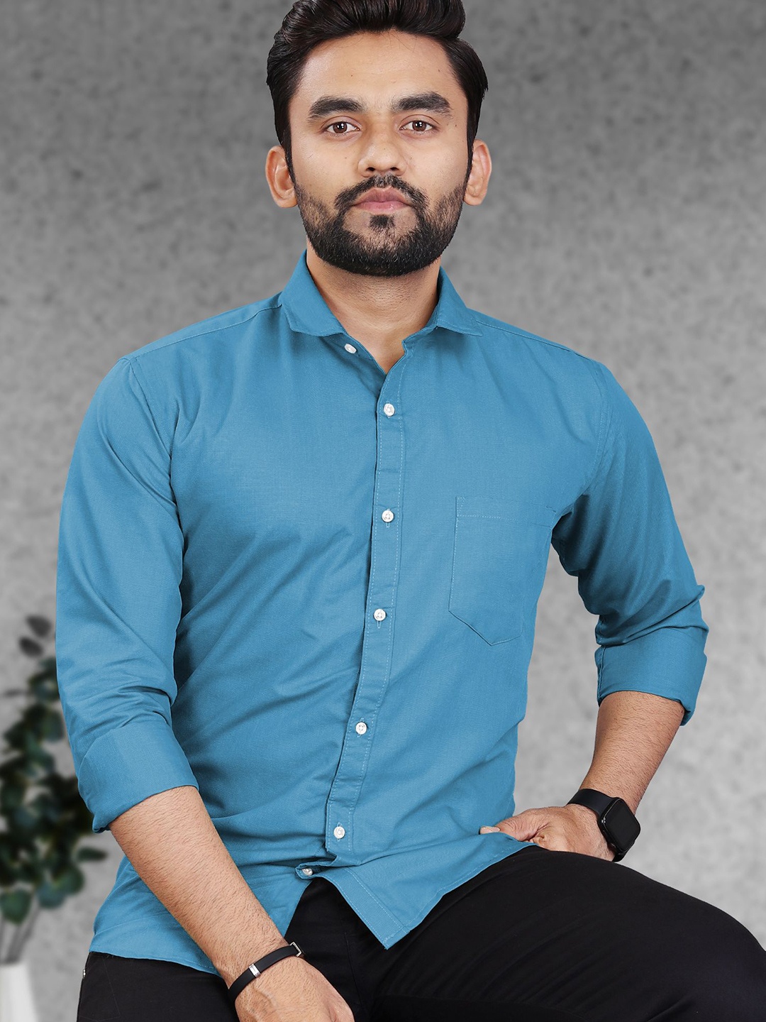 

VeBNoR Men Standard Fit Solid Spread Collar Casual Shirt, Blue
