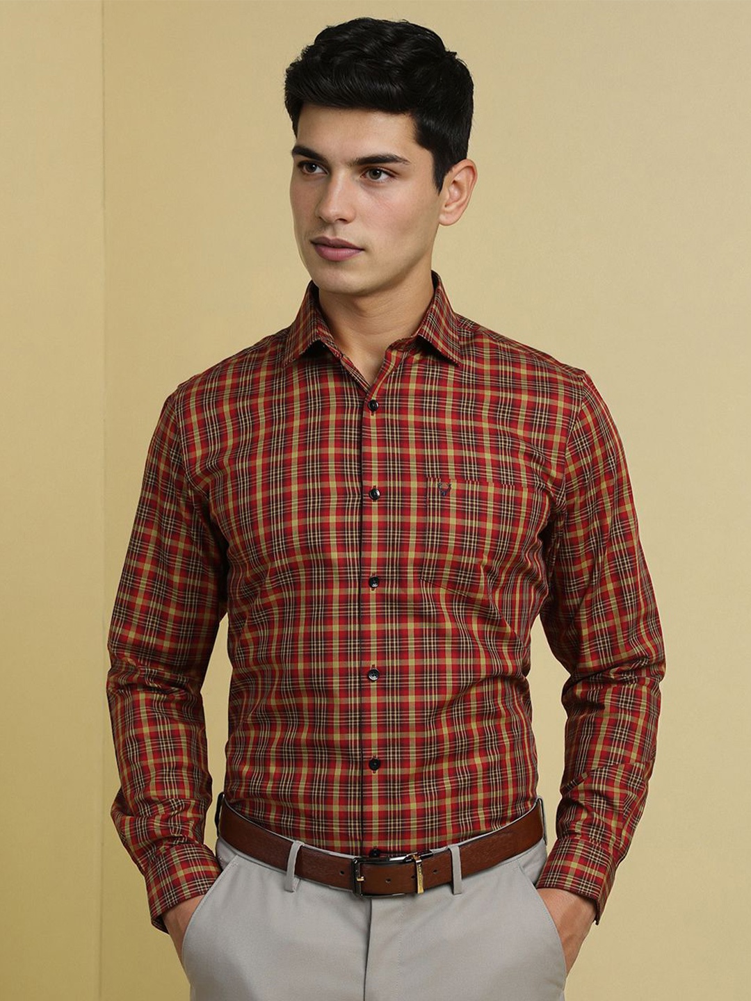 

Allen Solly Men Slim Fit Spread Collar Tartan Checked Cotton Formal Shirt, Red
