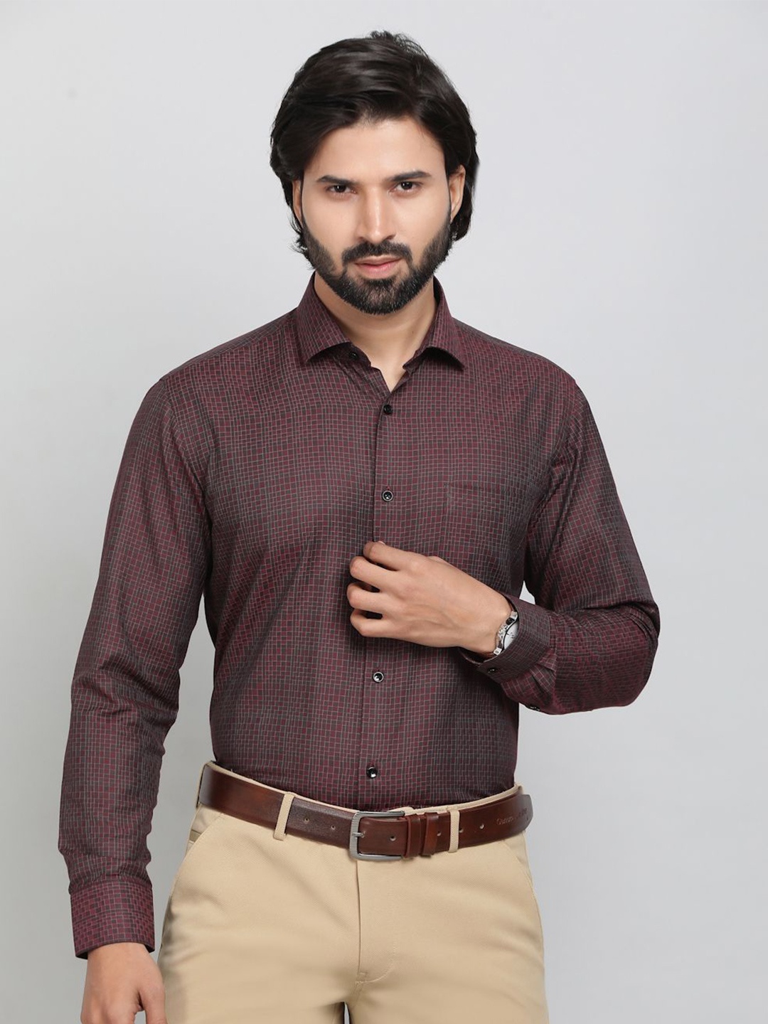 

Greenfibre Men Slim Fit Opaque Checked Formal Shirt, Maroon
