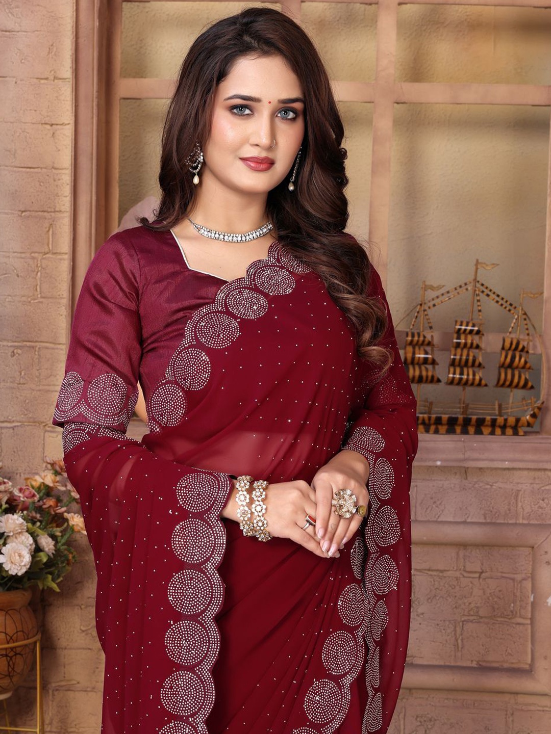 

ANJAVI FASHION Embellished Beads and Stones Pure Georgette Saree, Maroon