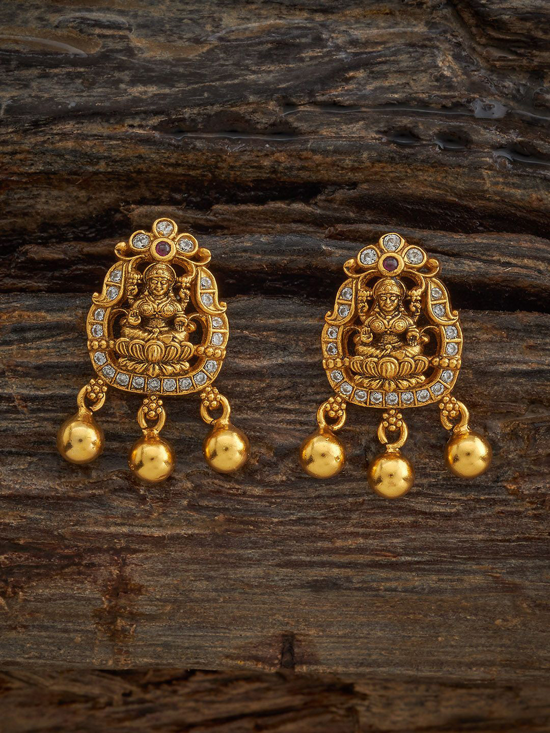 

Kushal's Fashion Jewellery 92.5 Pure Silver Gold-Plated Stones Studded Oxidised Studs