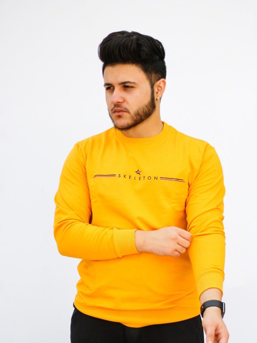 

BLUEFICUS Men Printed Round Neck Pullover Cotton Sweatshirt, Yellow