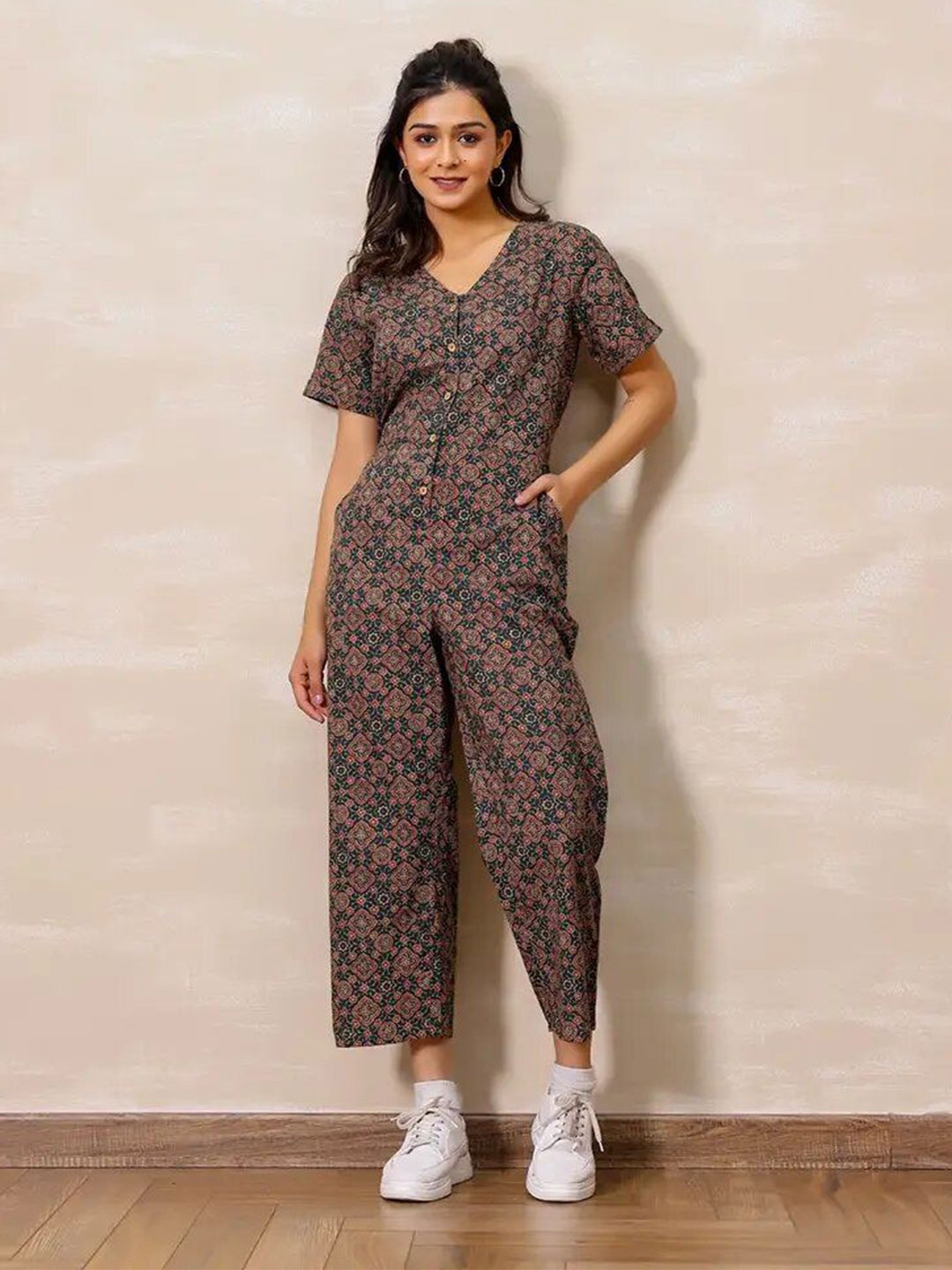 

Vivika Women Cotton Printed Basic Jumpsuit, Green