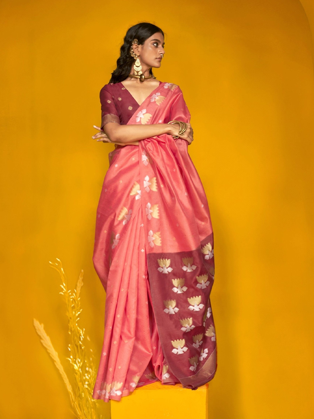 

bansari textiles Woven Design Zari Designer Banarasi Saree, Peach
