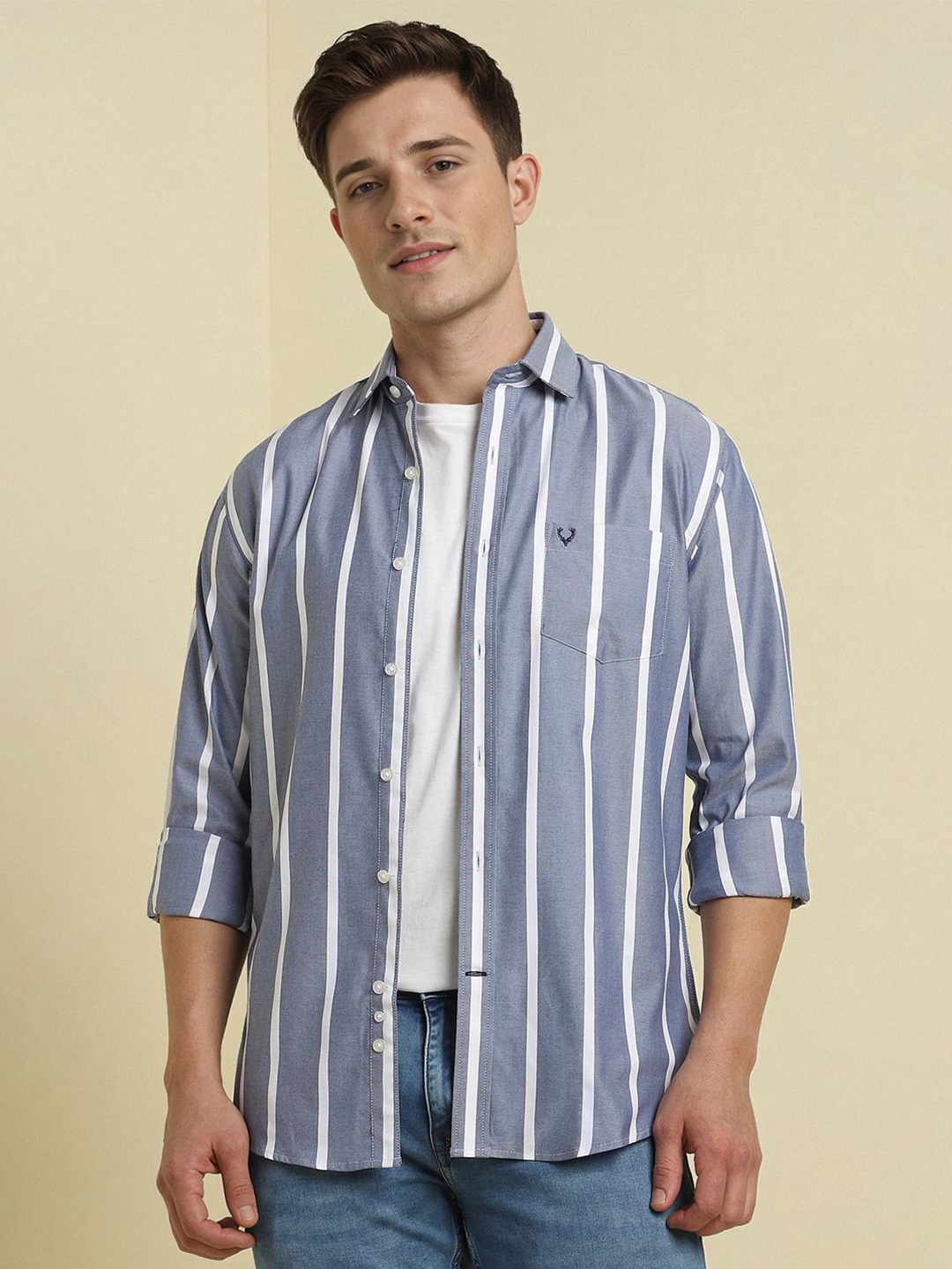 

Allen Solly Men Spread Collar Vertical Striped Cotton Casual Shirt, Grey