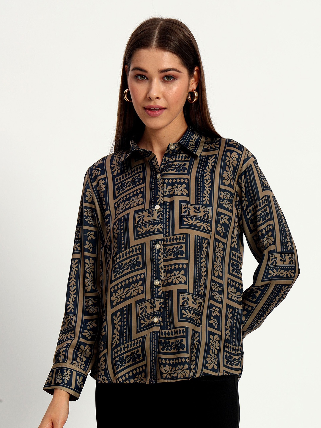 

Peikh Women Classic Opaque Printed Casual Shirt, Black