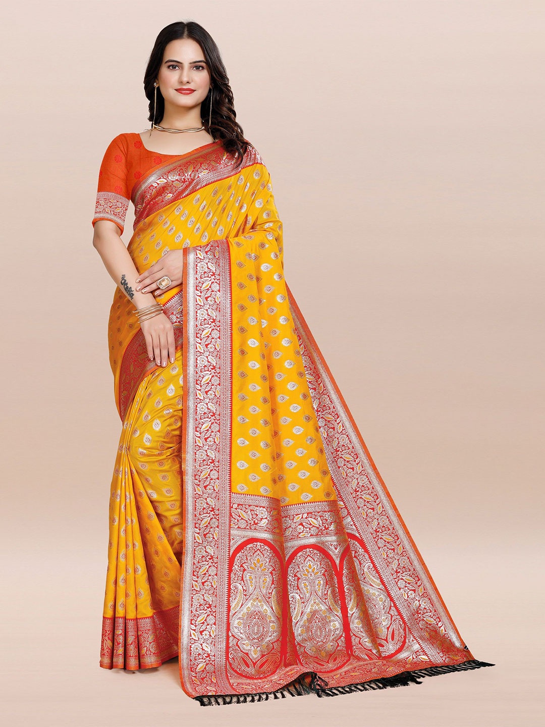 

TORONFRAS Ethnic Motifs Woven Design Zari Banarasi Saree, Yellow