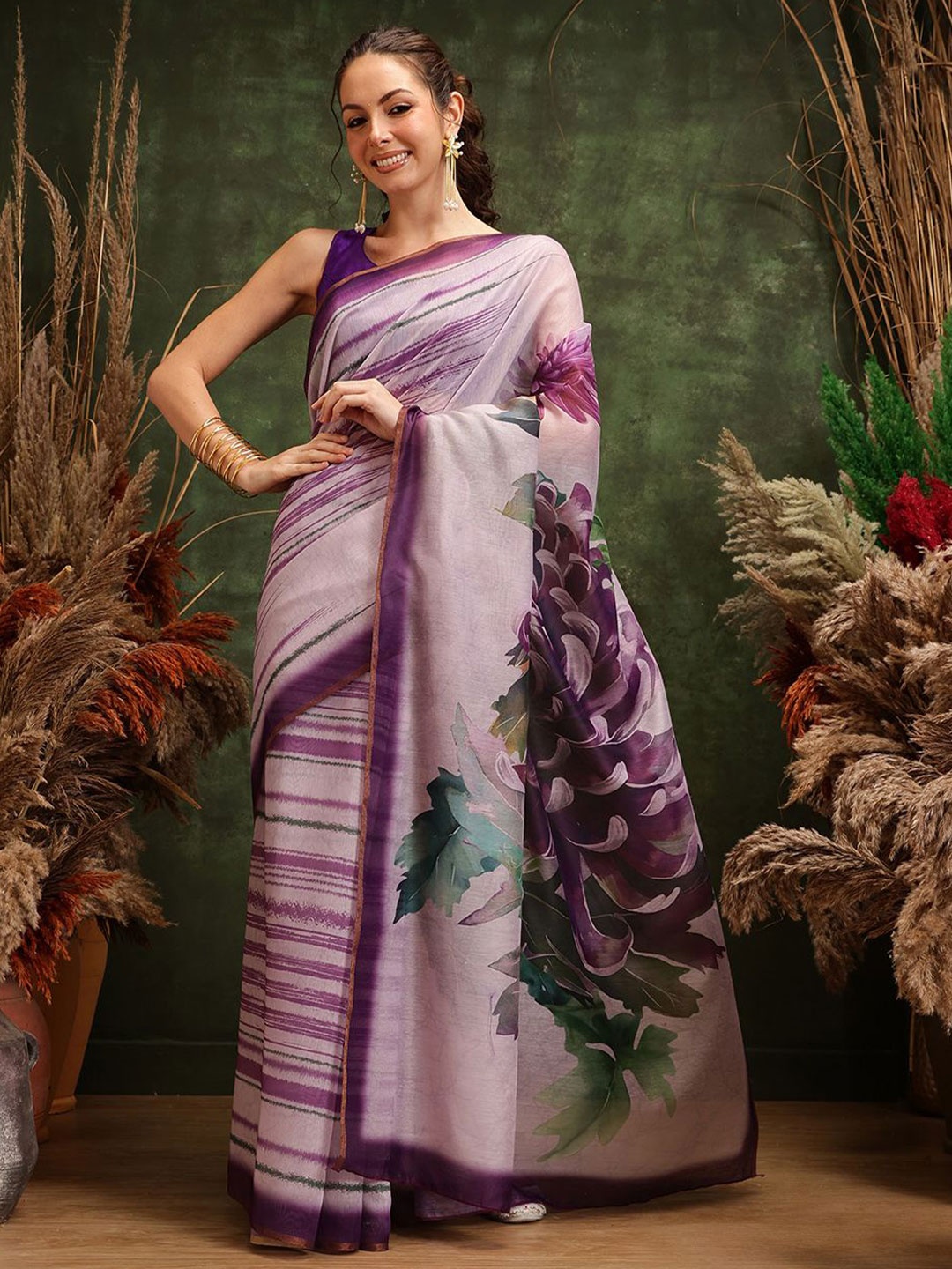 

Silk Land Striped Printed Zardozi Chanderi Saree, Lavender