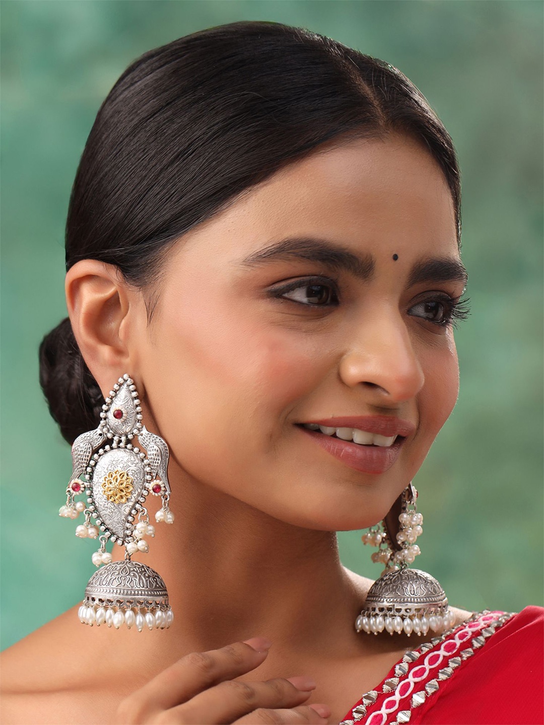 

Yellow Chimes Silver-Plated Oxidised Stone Studded & Beaded Dome Shaped Jhumkas