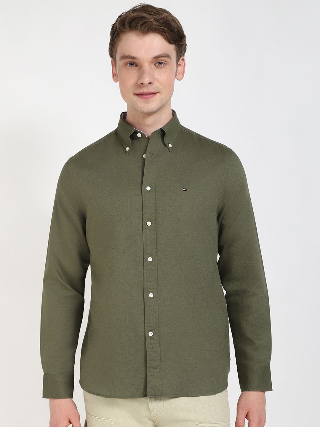 

Tommy Hilfiger Men Opaque Casual Shirt, Green