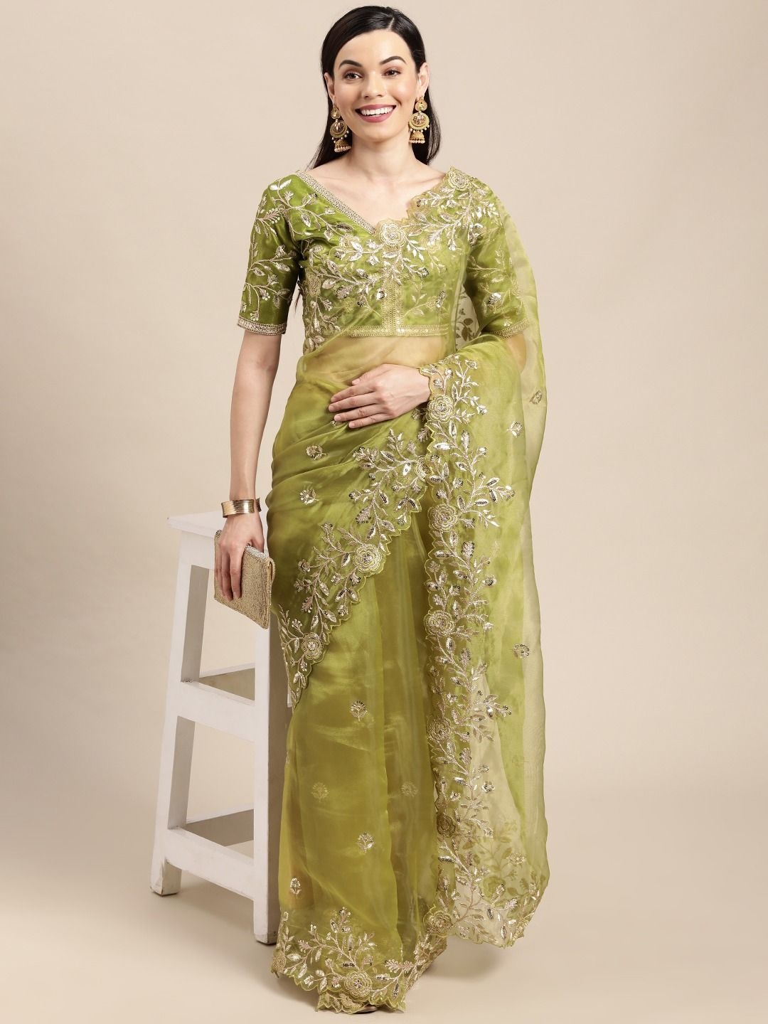 

VenderVilla Floral Embroidered Organza Saree, Green