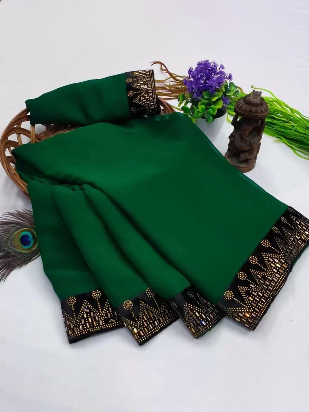 

KALINI Sequinned Embellished Saree, Green