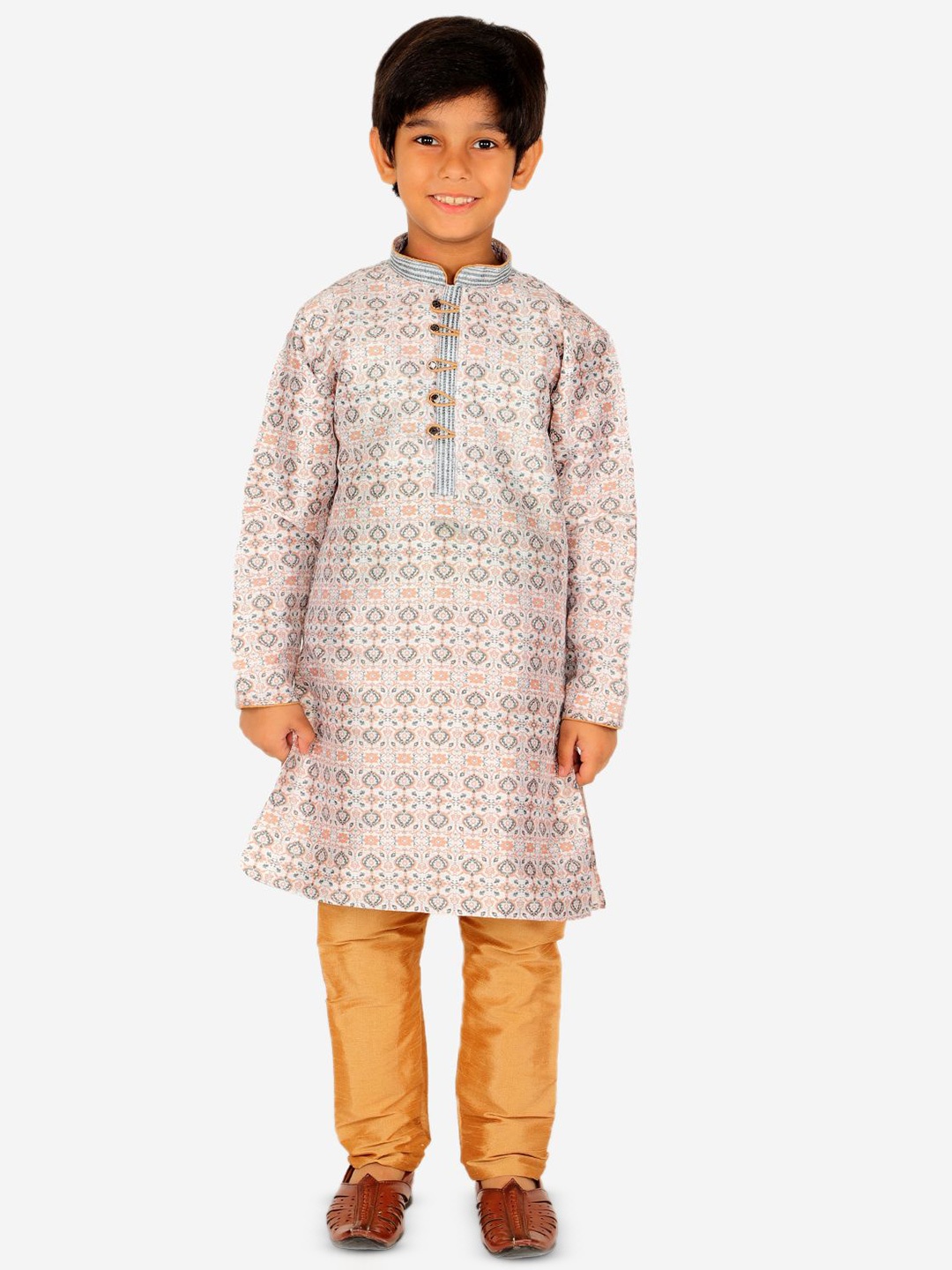 

P-Mark Boys Ethnic Motifs Printed Mandarin Collar Kurta With Trouser, Blue