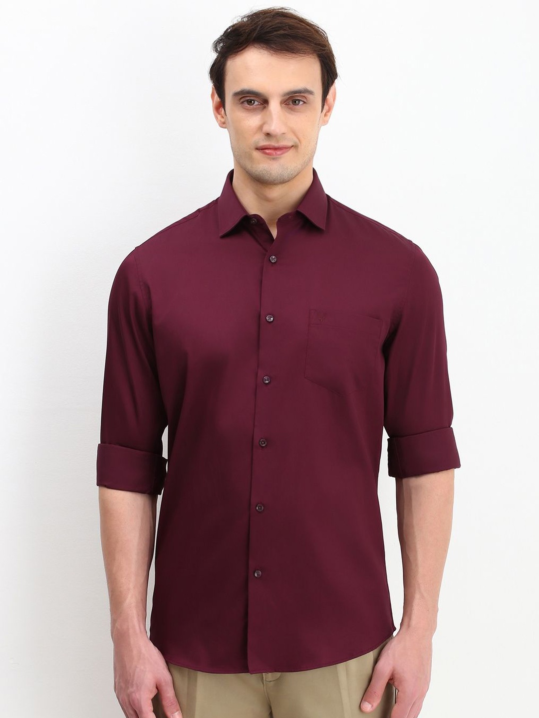 

Allen Solly Men Slim Fit Spread Collar Solid Cotton Casual Shirt, Maroon