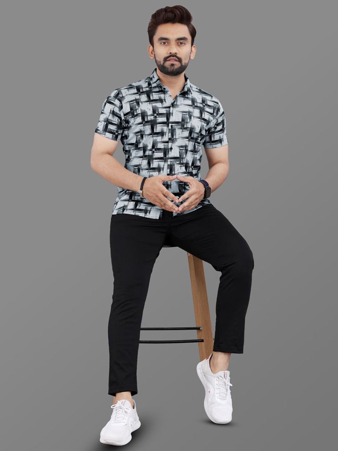 

VeBNoR Men Standard Abstract Printed Casual Shirt, Grey
