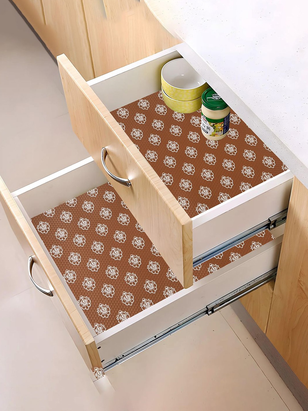 

Kuber Industries Brown Set of 2 Water Resistant 10 Mtr EVA Kitchen Shelf Liner Organisers