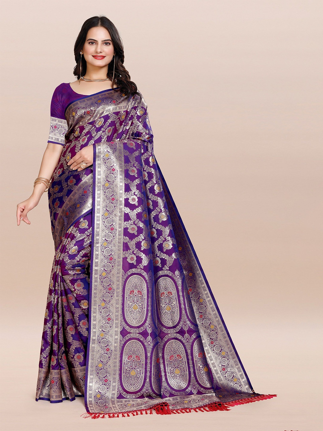 

TORONFRAS Women Floral Zari Banarasi Saree, Purple