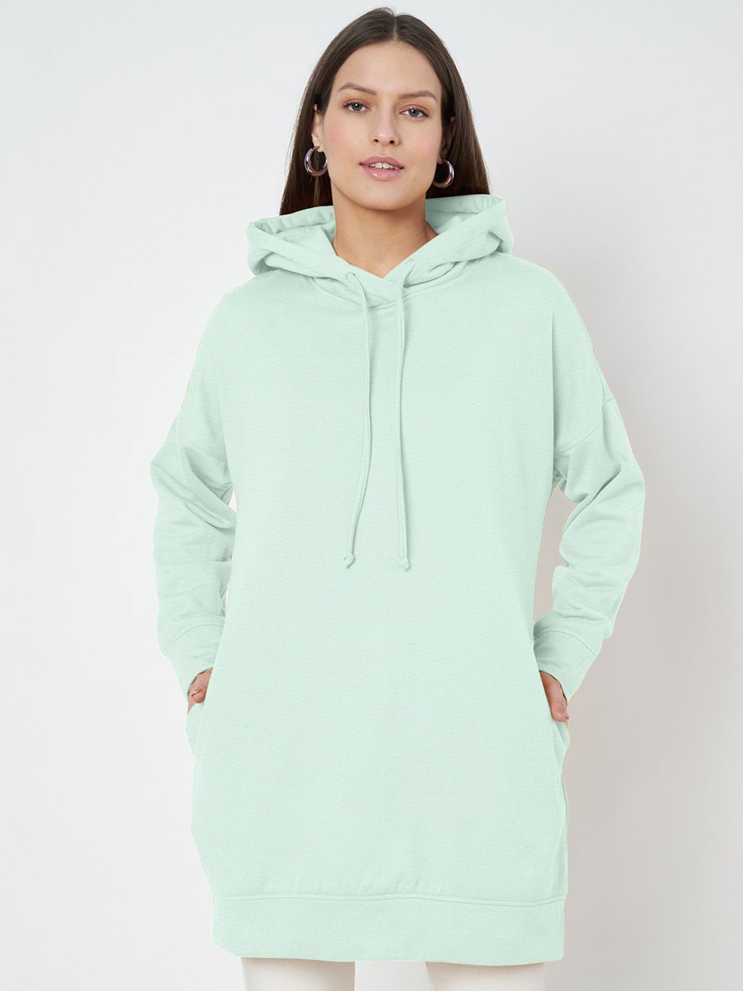 

BRINNS Women Longline Hooded Sweatshirt, Green
