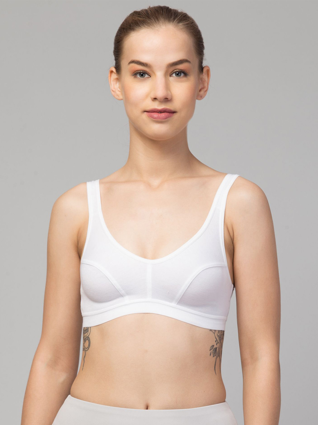 

HIRRUX Full Coverage Bra, White