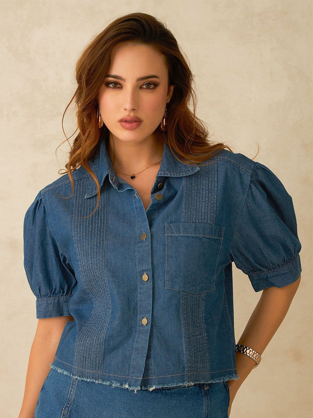 

Virgio Women Denim Shirt Collar Cropped Length Solid Puff Shirt, Blue