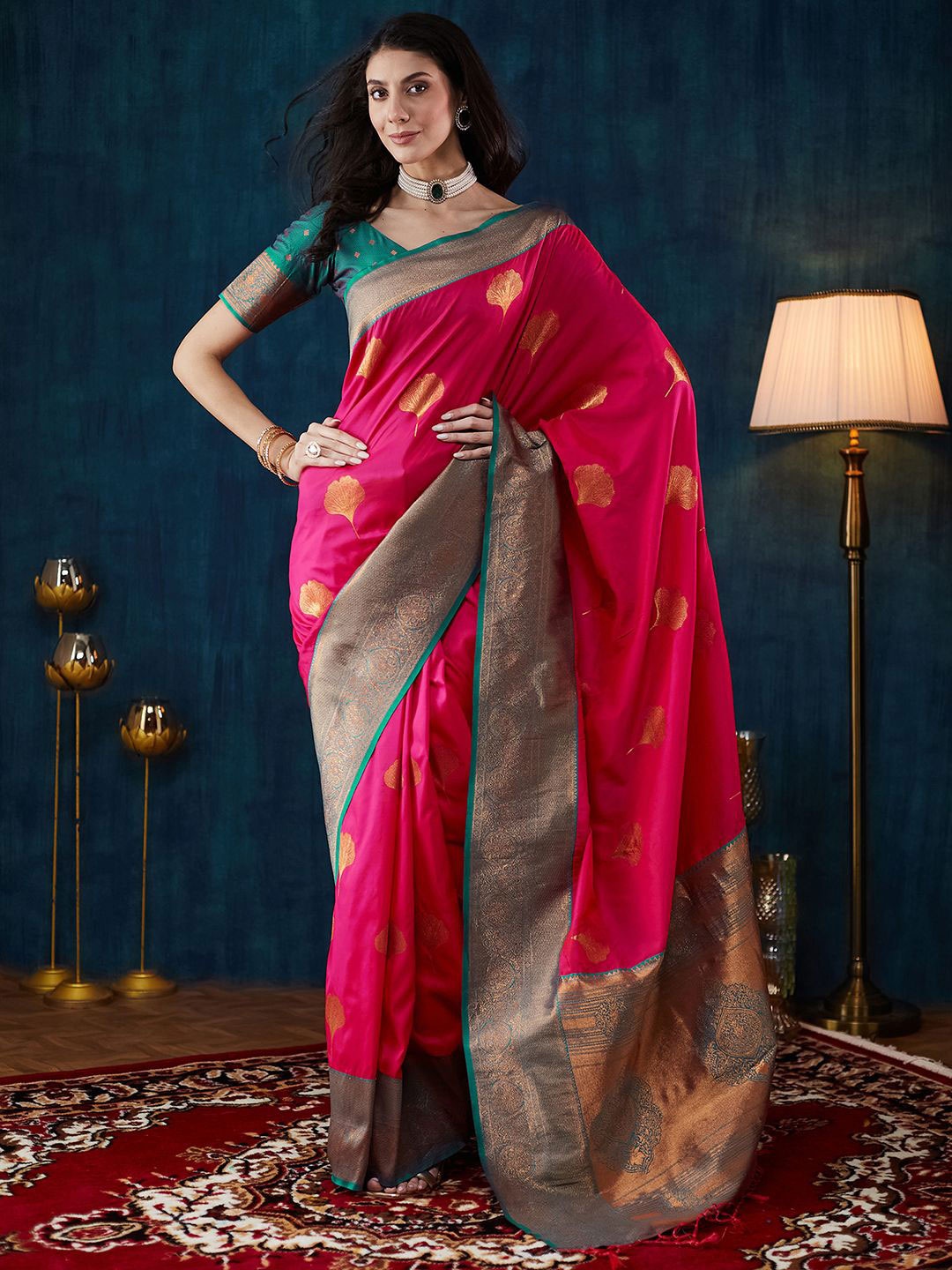 

Satrani Woven Design Zari Pure Silk Banarasi Saree, Pink