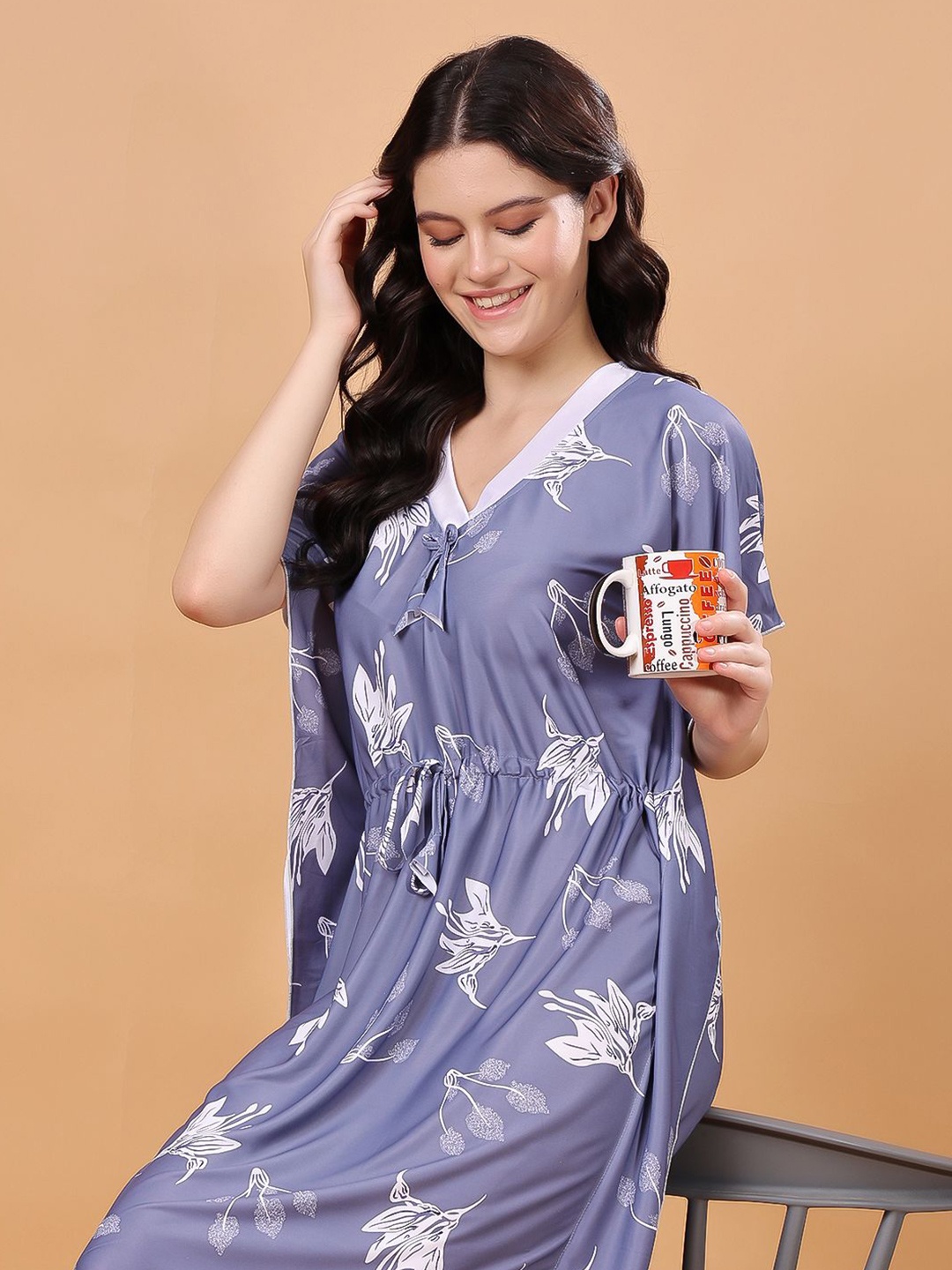 

CHUI MUI Women Printed Maxi Nightdress, Grey