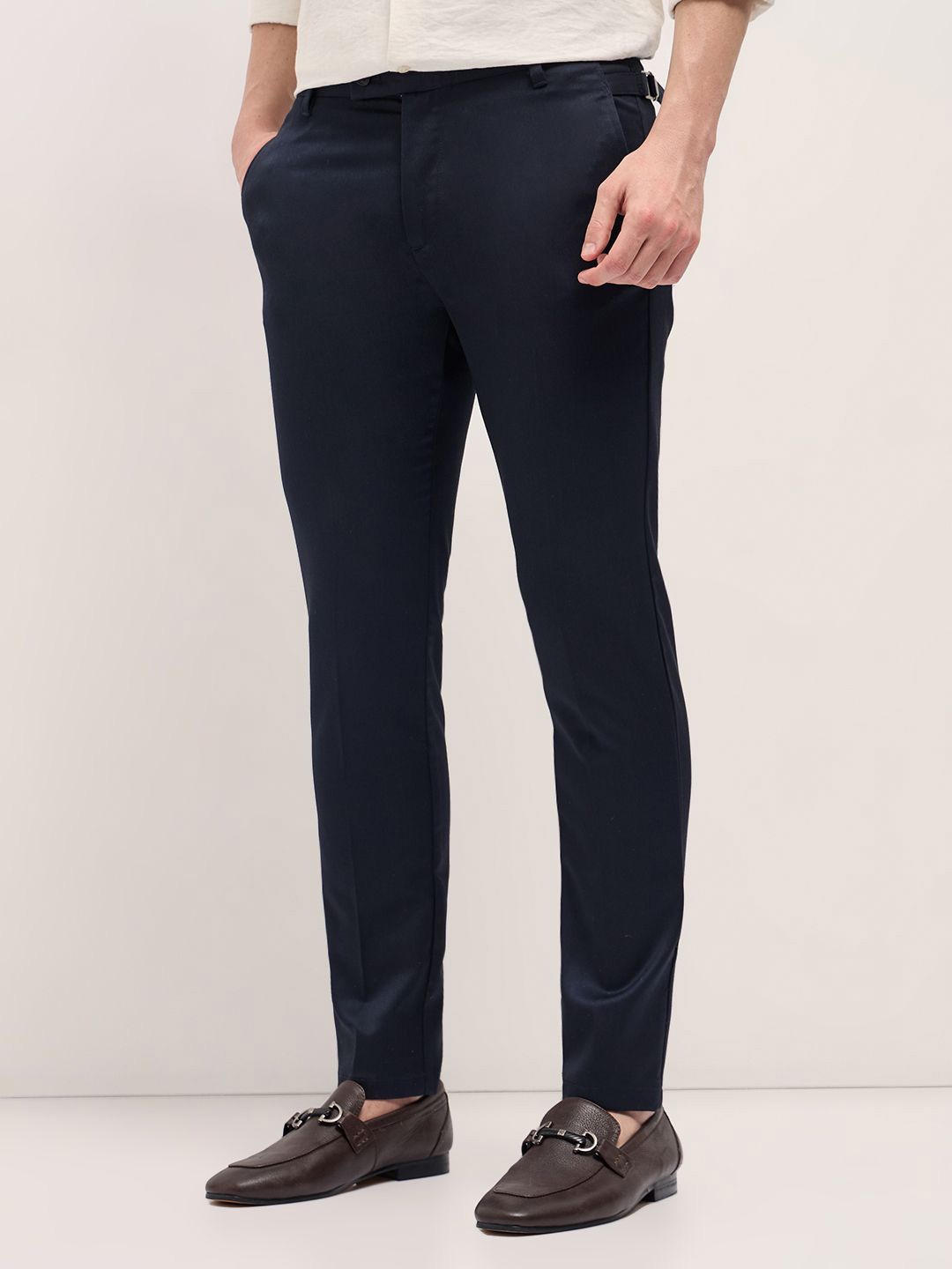 

THE BEAR HOUSE Men Solid Slim Fit Formal Trousers, Blue