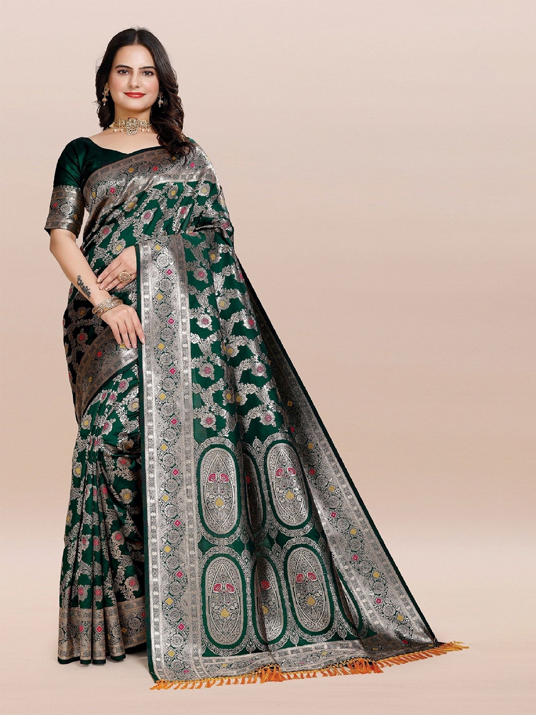 

TORONFRAS Ethnic Motifs Woven Design Zari Banarasi Saree, Green