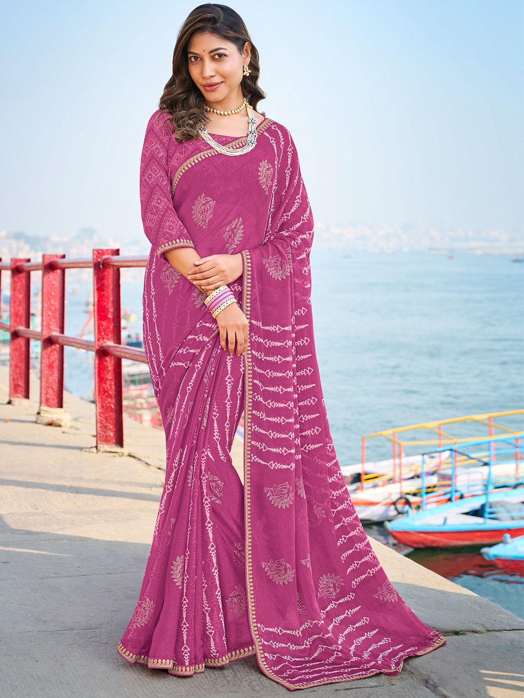 

Laxmipati Floral Poly Chiffon Designer Saree, Mauve