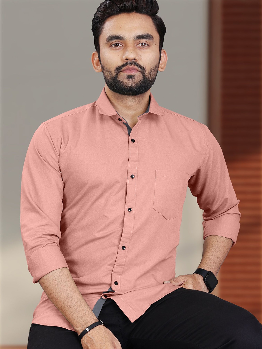 

VeBNoR Men Standard Fit Solid Spread Collar Casual Shirt, Peach