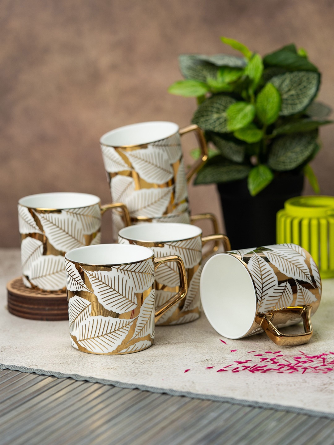 

CLAY CRAFT White & Gold-Toned Printed Set Of 6 Ceramic Glossy Cups 215 ml each