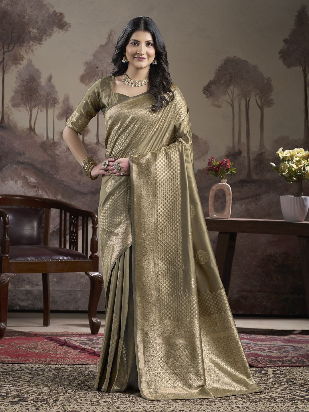

Manu Designer Zari Silk Blend Designer Banarasi Saree, Khaki