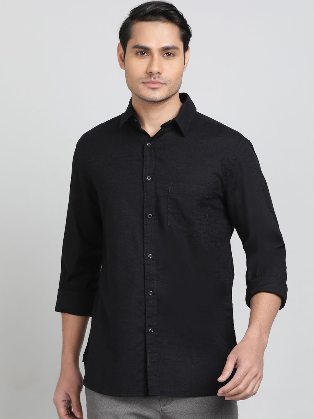 

JADE BLUE Men Slim Fit Opaque Casual Shirt, Black