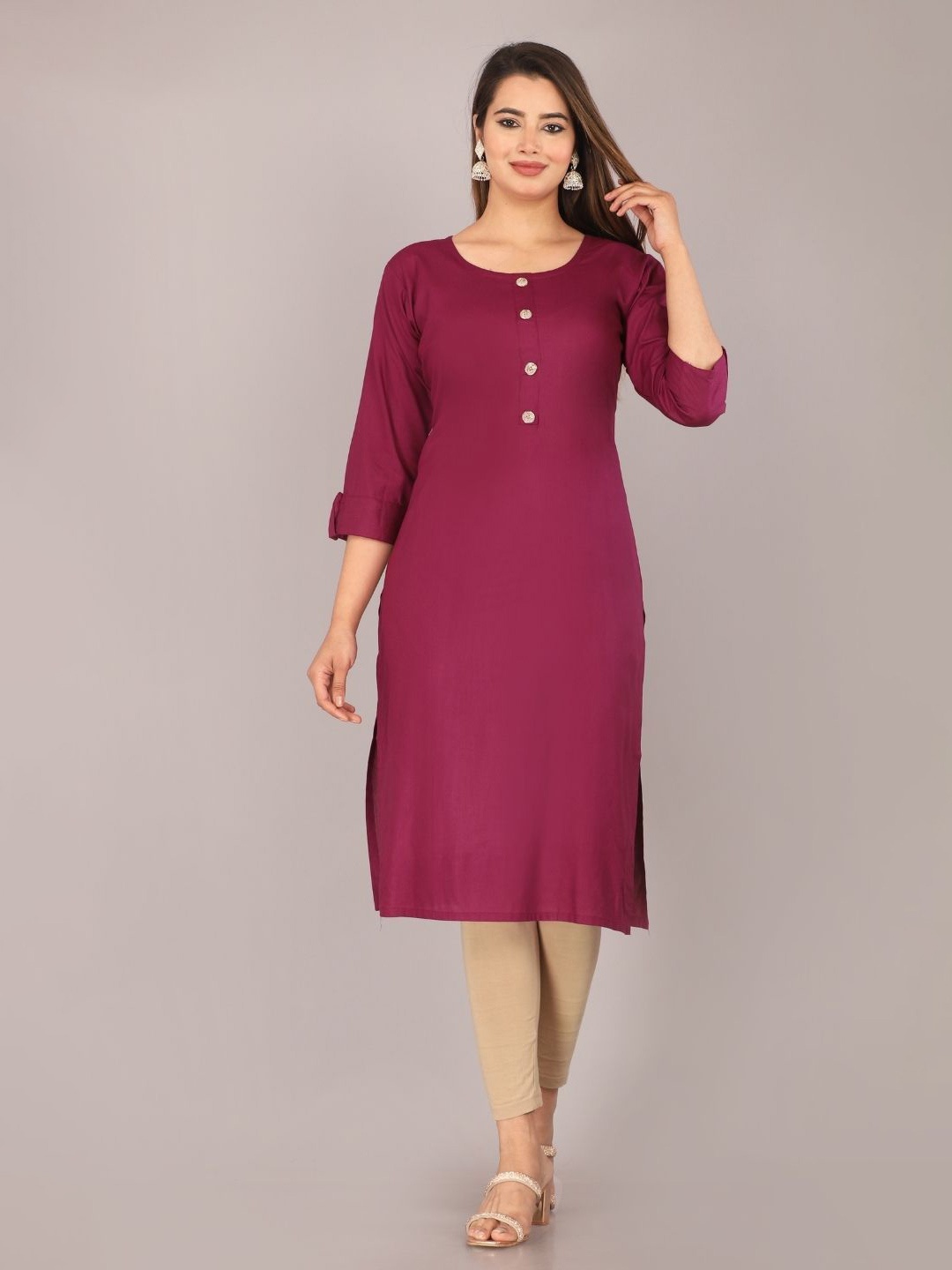 

Mahiras Comfort Round Neck Roll Up Sleeves Straight Kurta, Maroon