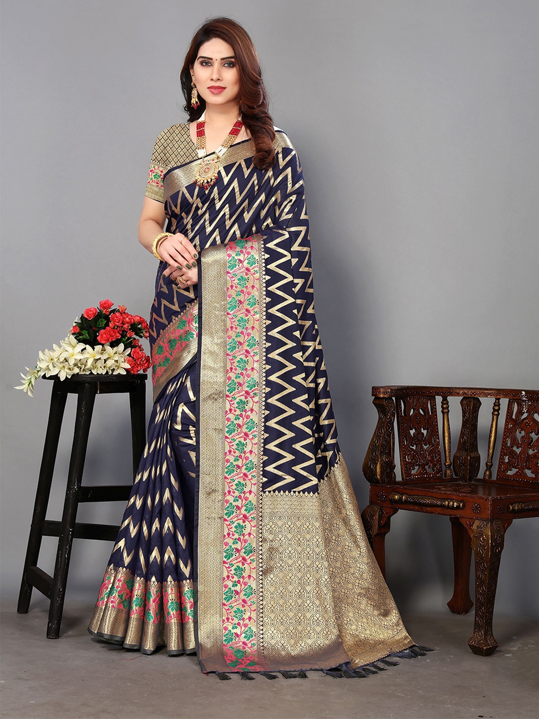 

KSM PRINTS Woven Design Zari Saree, Blue
