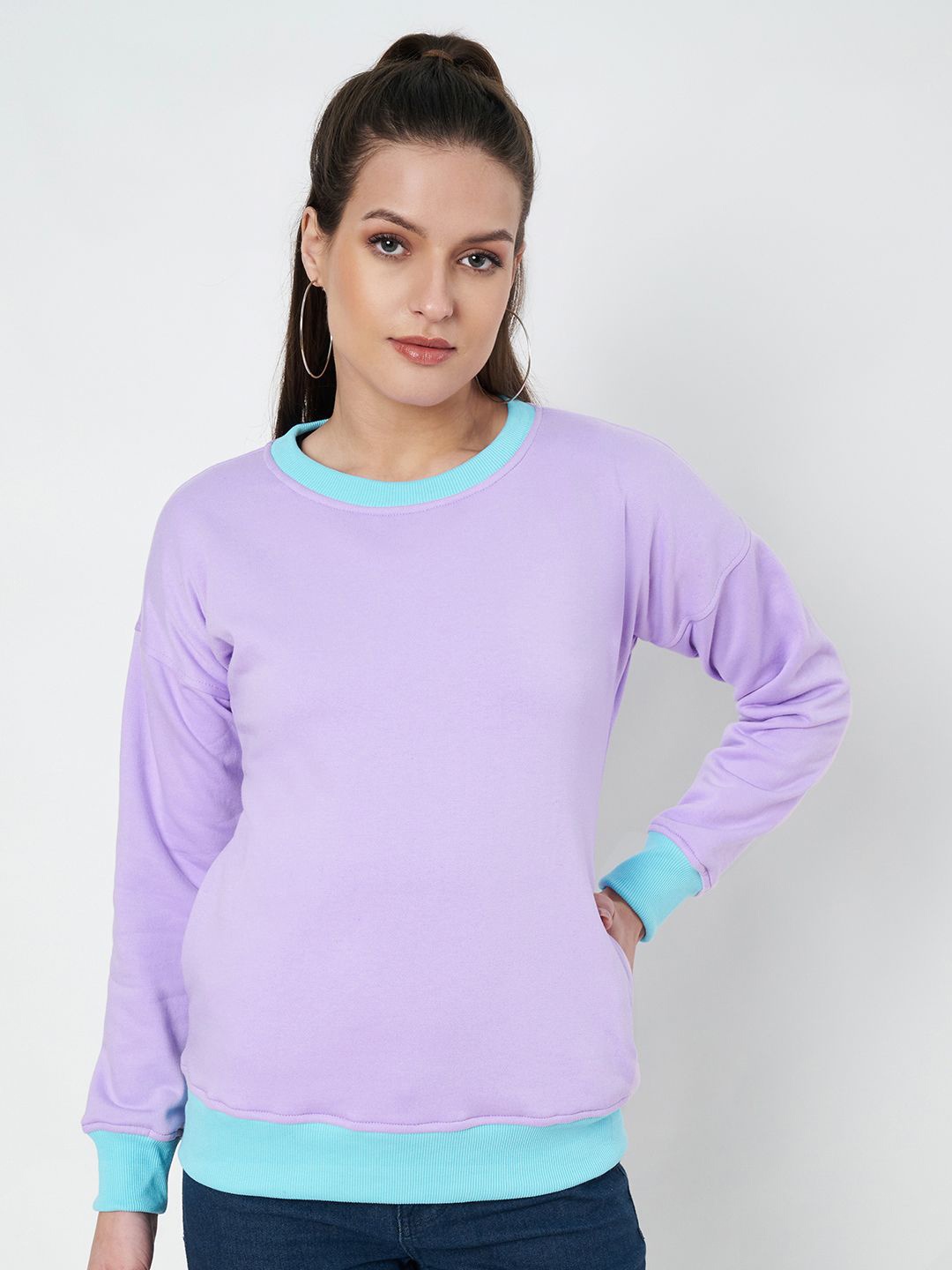 

BRINNS Women Colourblocked Sweatshirt, Lavender