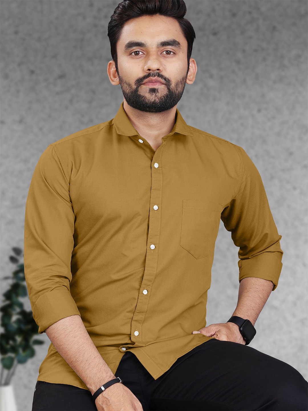 

VeBNoR Men Standard Fit Solid Spread Collar Casual Shirt, Mustard