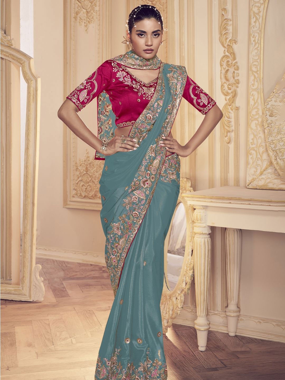 

Suha Embellished Sequinned Pure Crepe Saree, Grey