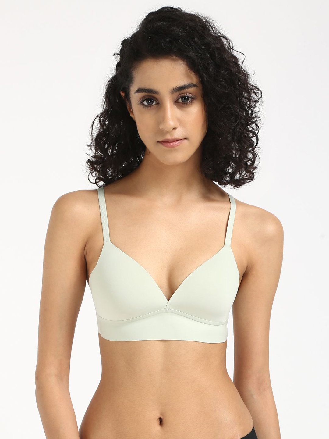 

Calvin Klein Underwear Bra Medium Coverage Lightly Padded, White