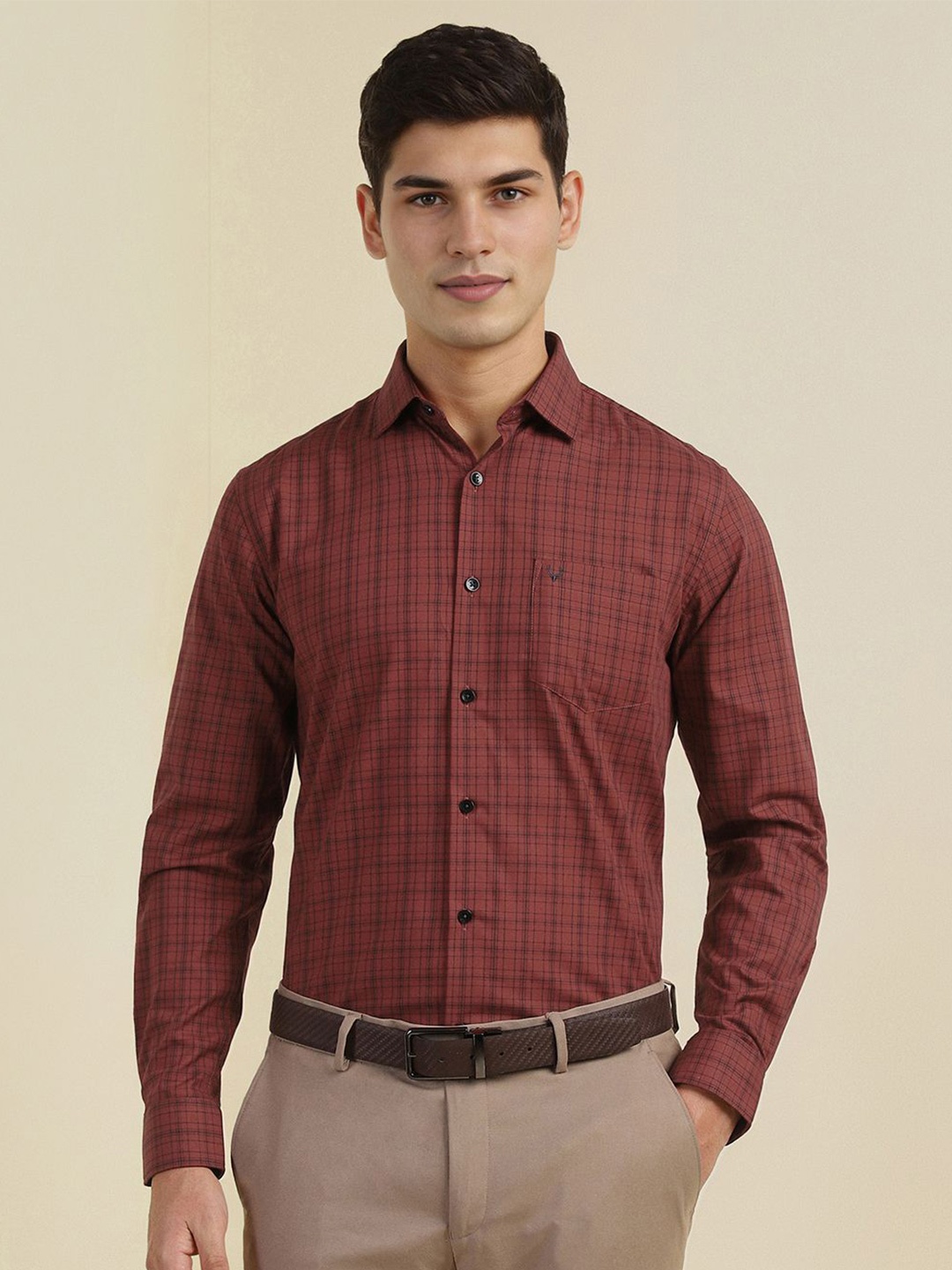 

Allen Solly Men Slim Fit Spread Collar Tartan Checked Cotton Formal Shirt, Maroon