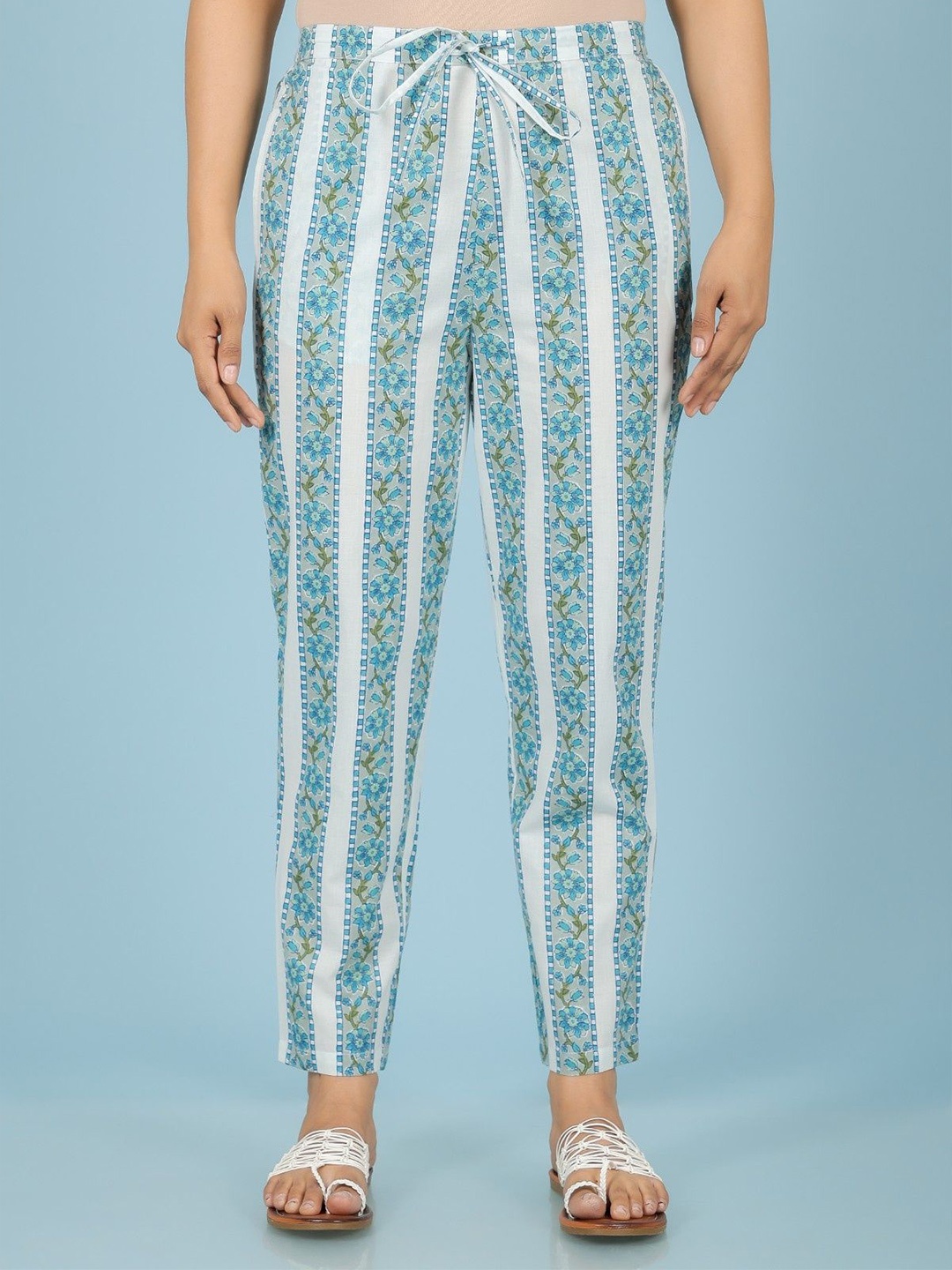 

Aramya Women Ethnic Printed Straight Fit Cotton Trouser, White